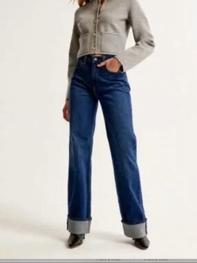 Abercrombie & Fitch 90’s Relaxed Cuff Jeans High Rise